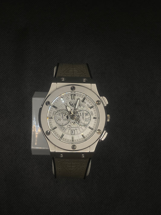 HB CLASSIC FUSION CHRONOGRAPH WITH DATE IN SILVER STRAP