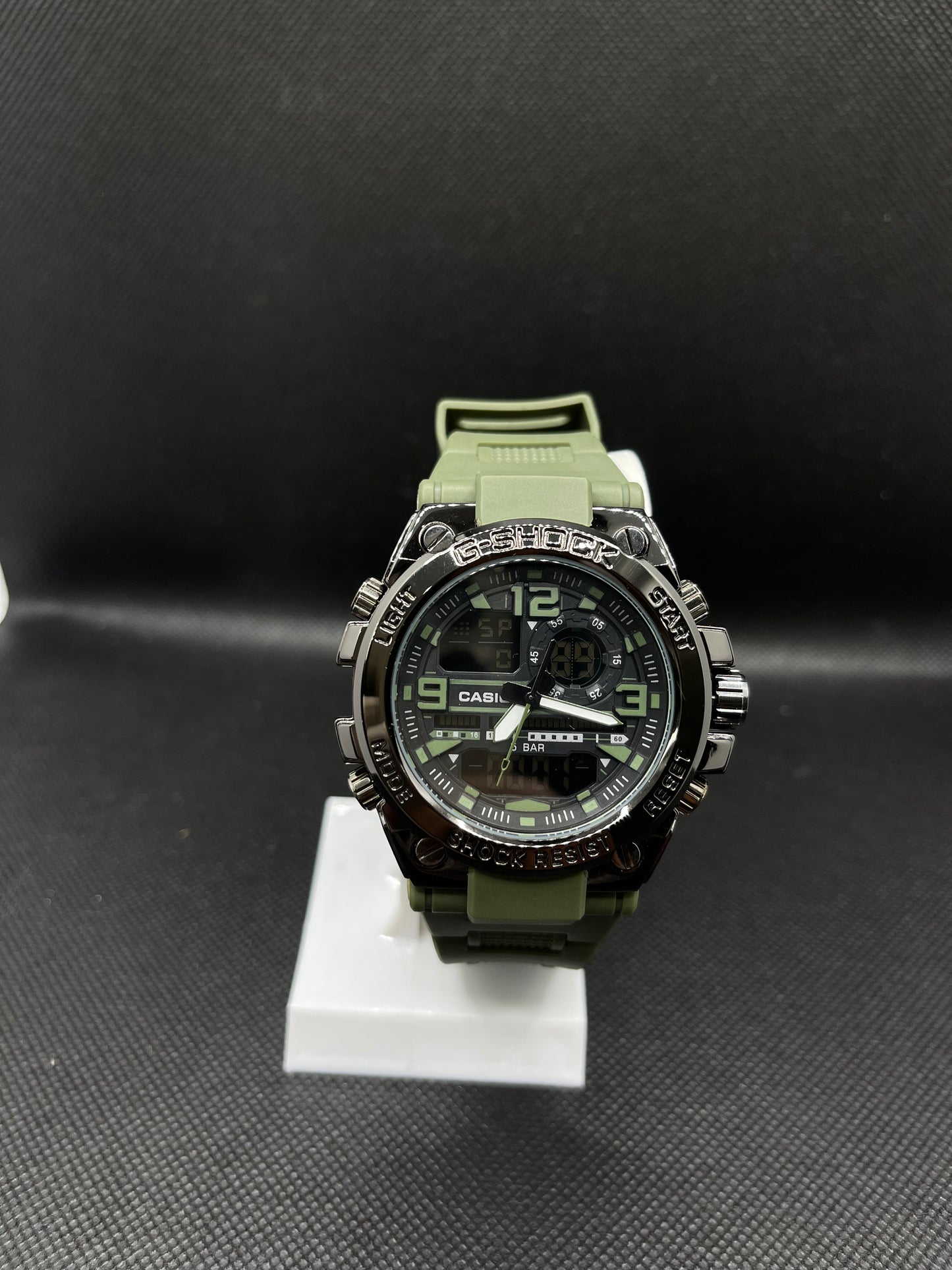 20 BAR ARMY GREEN STAINLESS STEEL BACK H-WATER RESIST