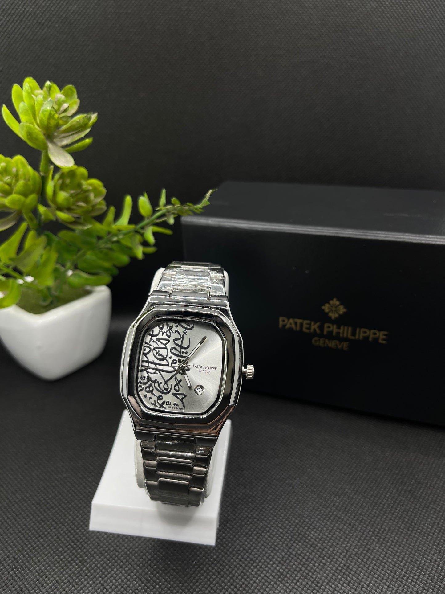 PP GENEVE IN SILVER ARABIC DIAL WITH DATE STAINLESS STEEL STRAP