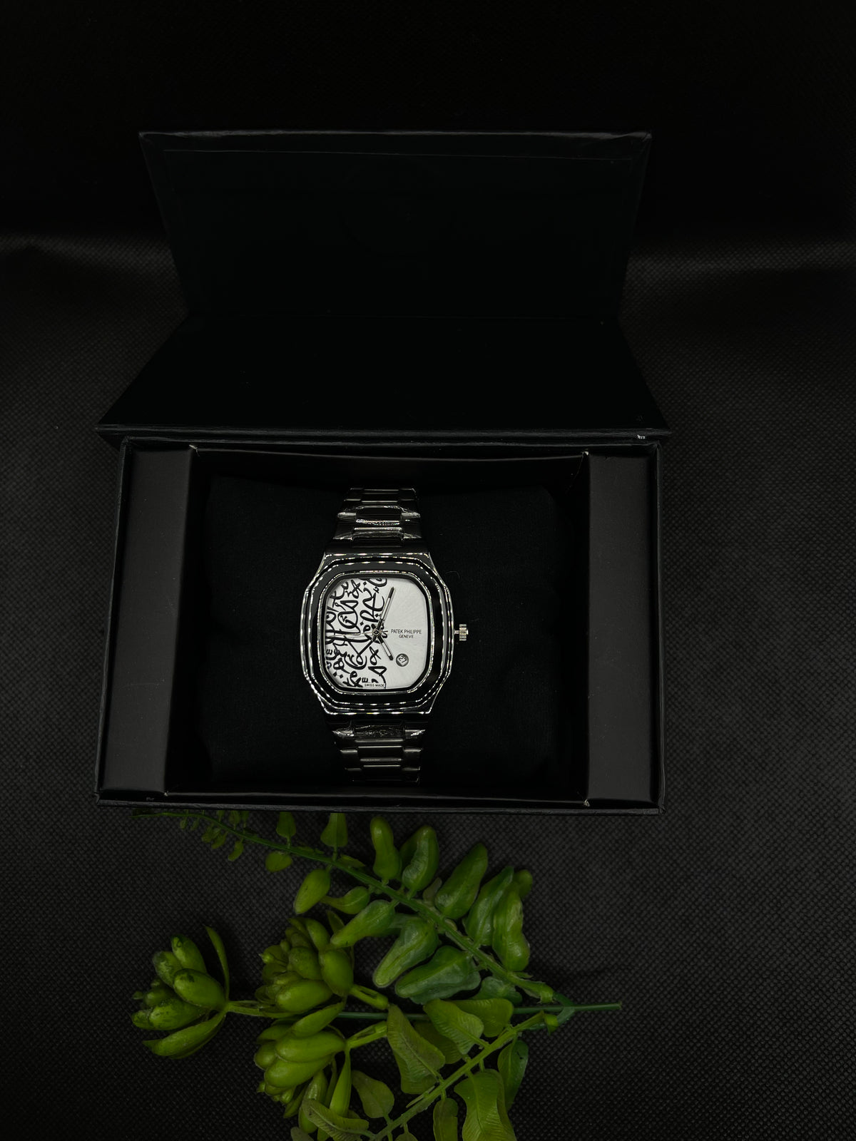 PP GENEVE IN SILVER ARABIC DIAL WITH DATE STAINLESS STEEL STRAP