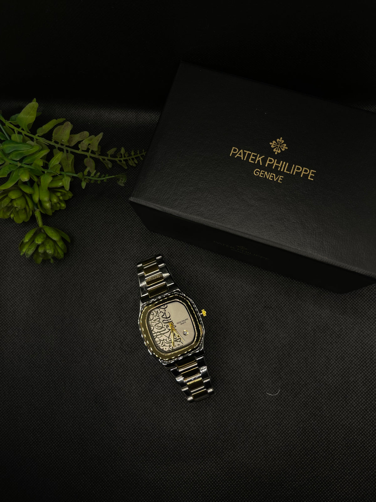 PP GENEVE IN GOLDEN ARABIC DIAL WITH DATE STAINLESS STEEL STRAP