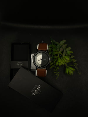 TOMI BRONZE LEATHER STRAP IN TRANSPARENT TWO TONE DIAL