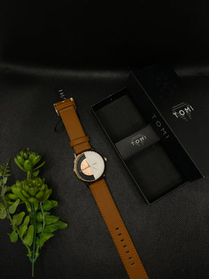 TOMI MUSTRARD LEATHER STRAP IN TRANSPARENT TWO TONE DIAL