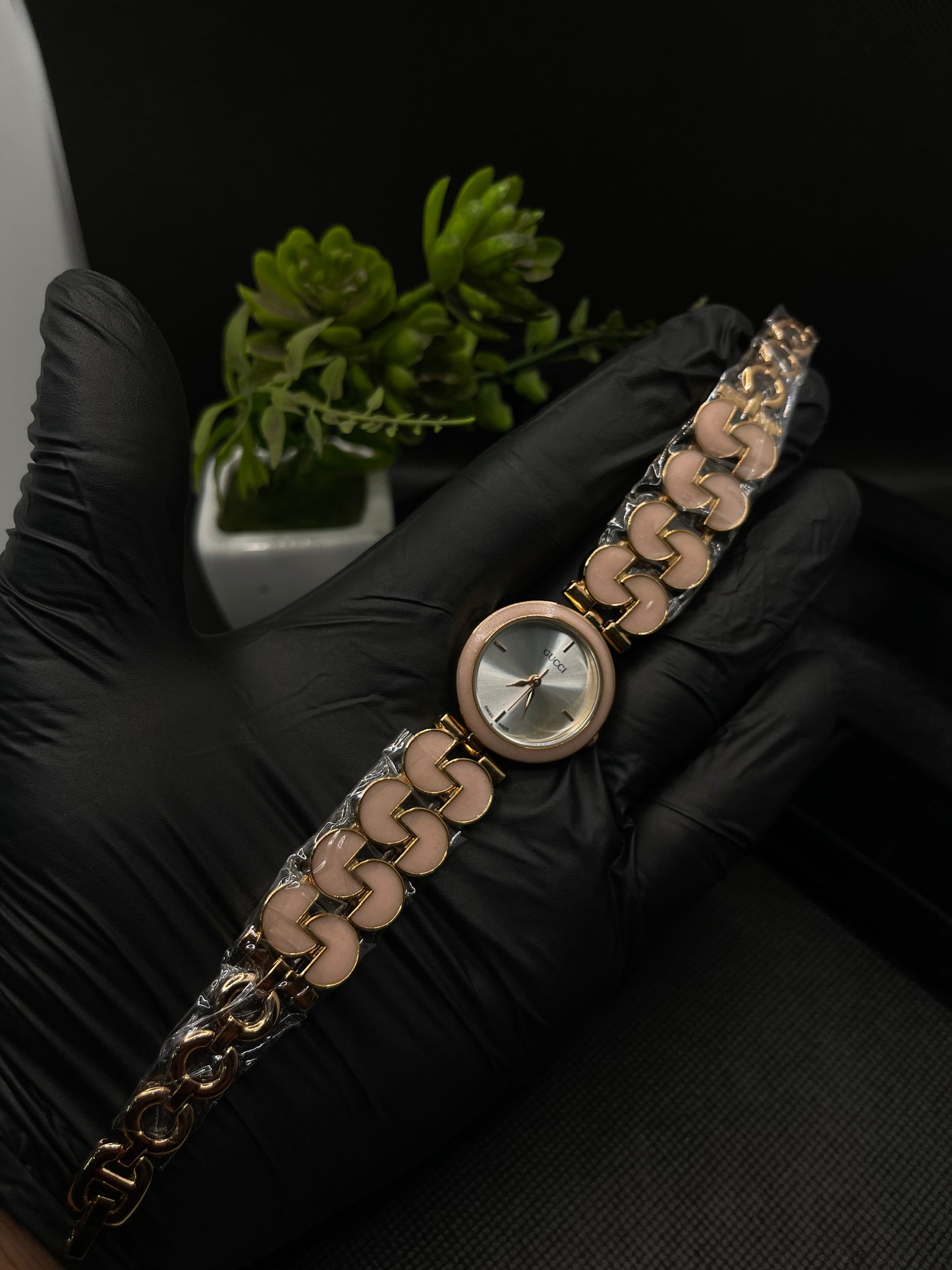 ROSE GOLD AND WHITE DIAL WITH ROSE GOLD STRAP WATCH FOR WOMEN