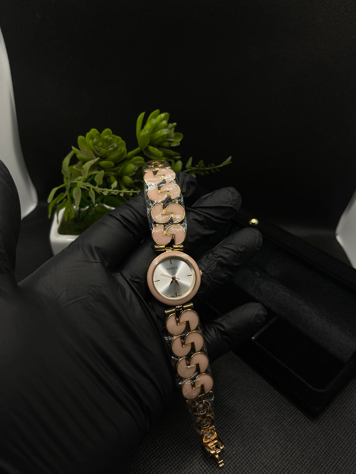 ROSE GOLD AND WHITE DIAL WITH ROSE GOLD STRAP WATCH FOR WOMEN