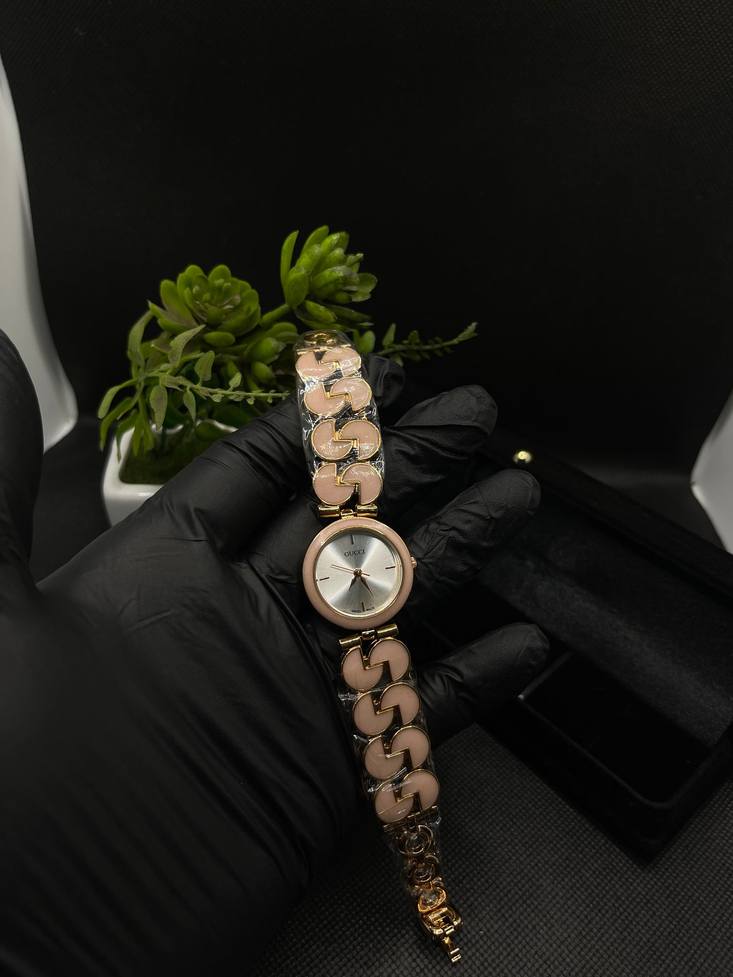 ROSE GOLD AND WHITE DIAL WITH ROSE GOLD STRAP WATCH FOR WOMEN
