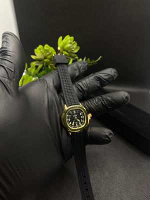 SPORT STYLE BLACK AND GOLD DIAL WITH SILICONE STRAP WATCH FOR WOMEN