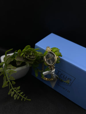 GOLD-TONE CASE AND BLACK DIAL WITH PEARL BRACELET WATCH FOR WOMEN