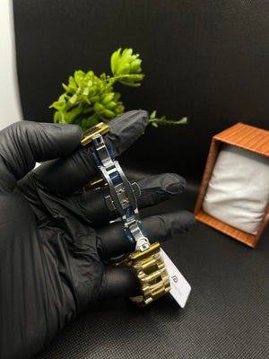 AUTOMATIC MECHANICAL GOLD WATCH WITH ROMAN COUNT SKELETON DIAL AND STAINLESS STEEL BAND