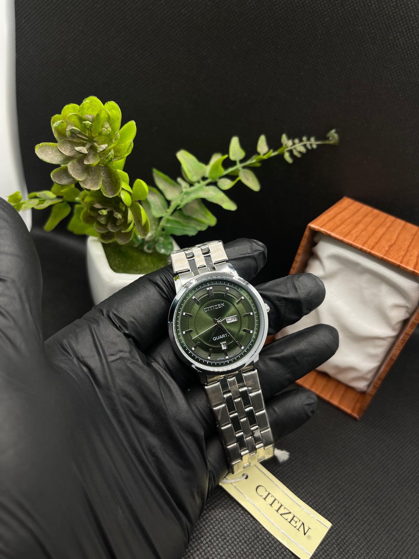 CITIZEN CLASSIC SLIM GREEN DIAL WITH DAY AND DATE IN STAINLESS STEEL