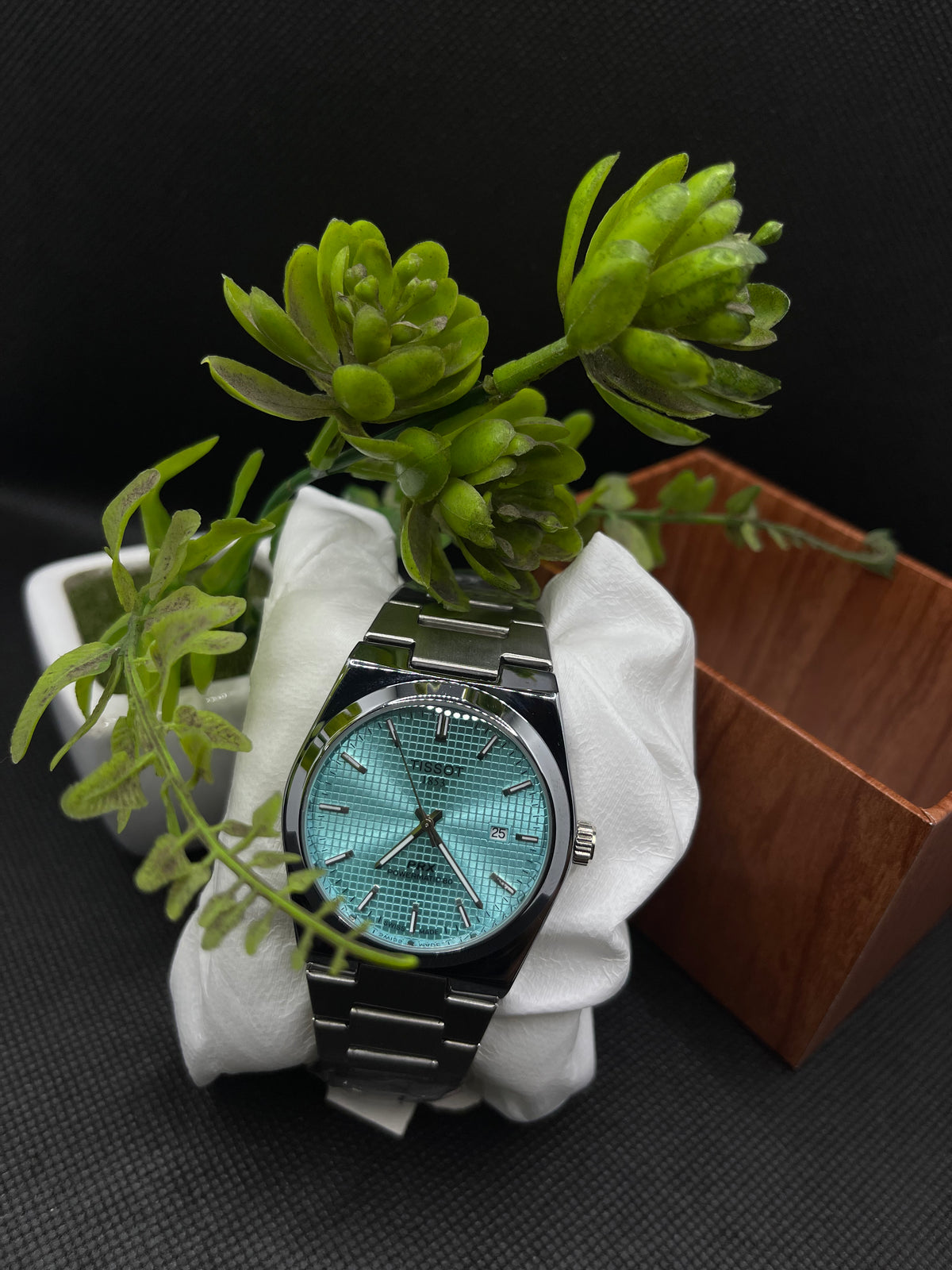 PRX POWERMATIC 80 TIFFANY DIAL WITH DATE IN STAINLESS STEEL CHAIN