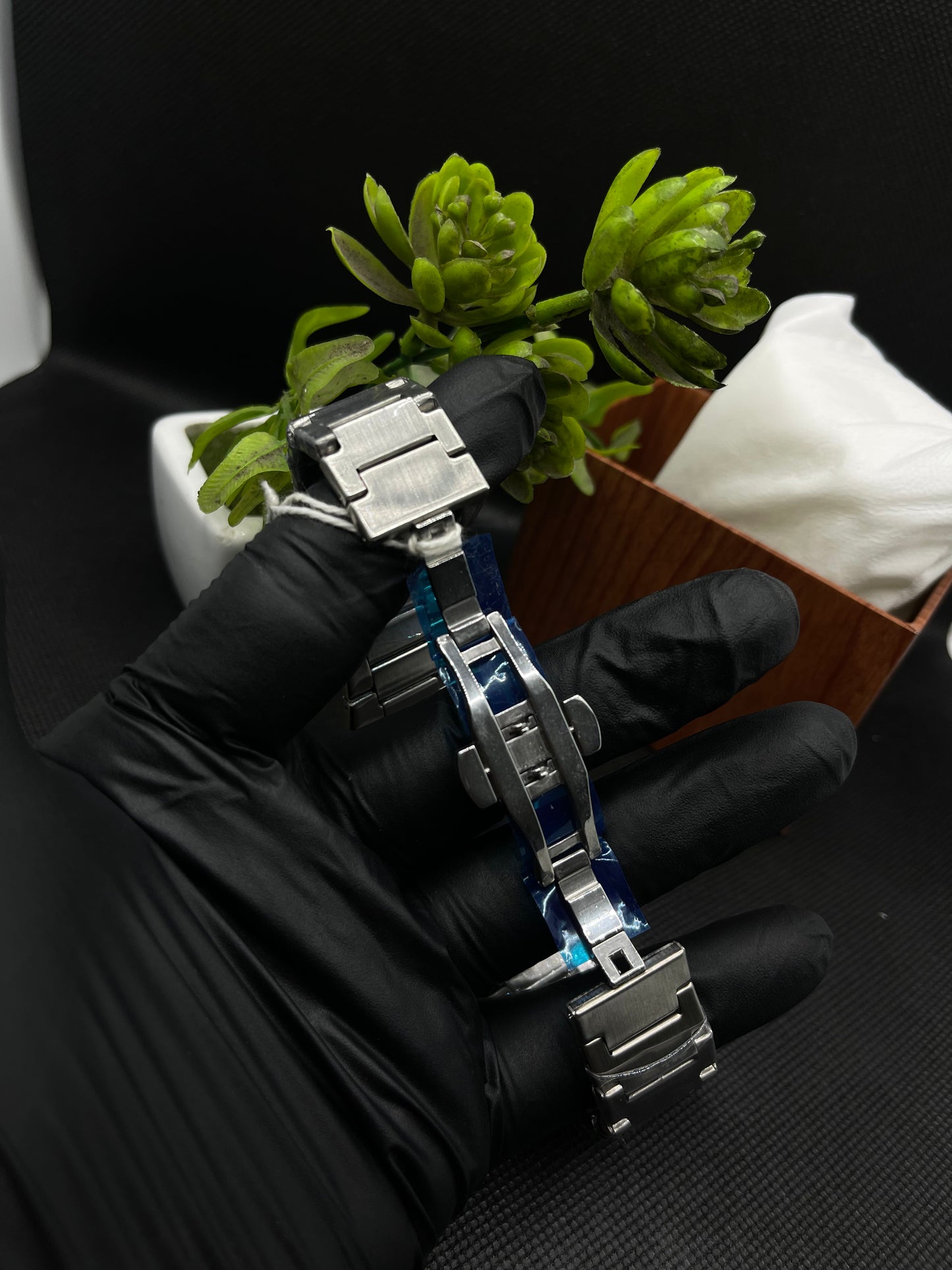 PRX POWERMATIC 80 TIFFANY DIAL WITH DATE IN STAINLESS STEEL CHAIN