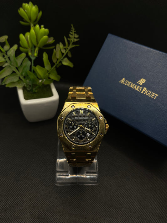 AP BLACK DIAL ROYAL OAK WEIGHTED IN GOLDEN CASE AND CHAIN