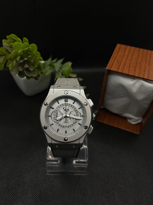 HB CLASSIC FUSION CHRONOGRAPH WITH DATE IN SILVER STRAP