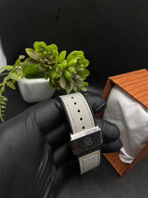 HB CLASSIC FUSION CHRONOGRAPH WITH DATE IN SILVER STRAP