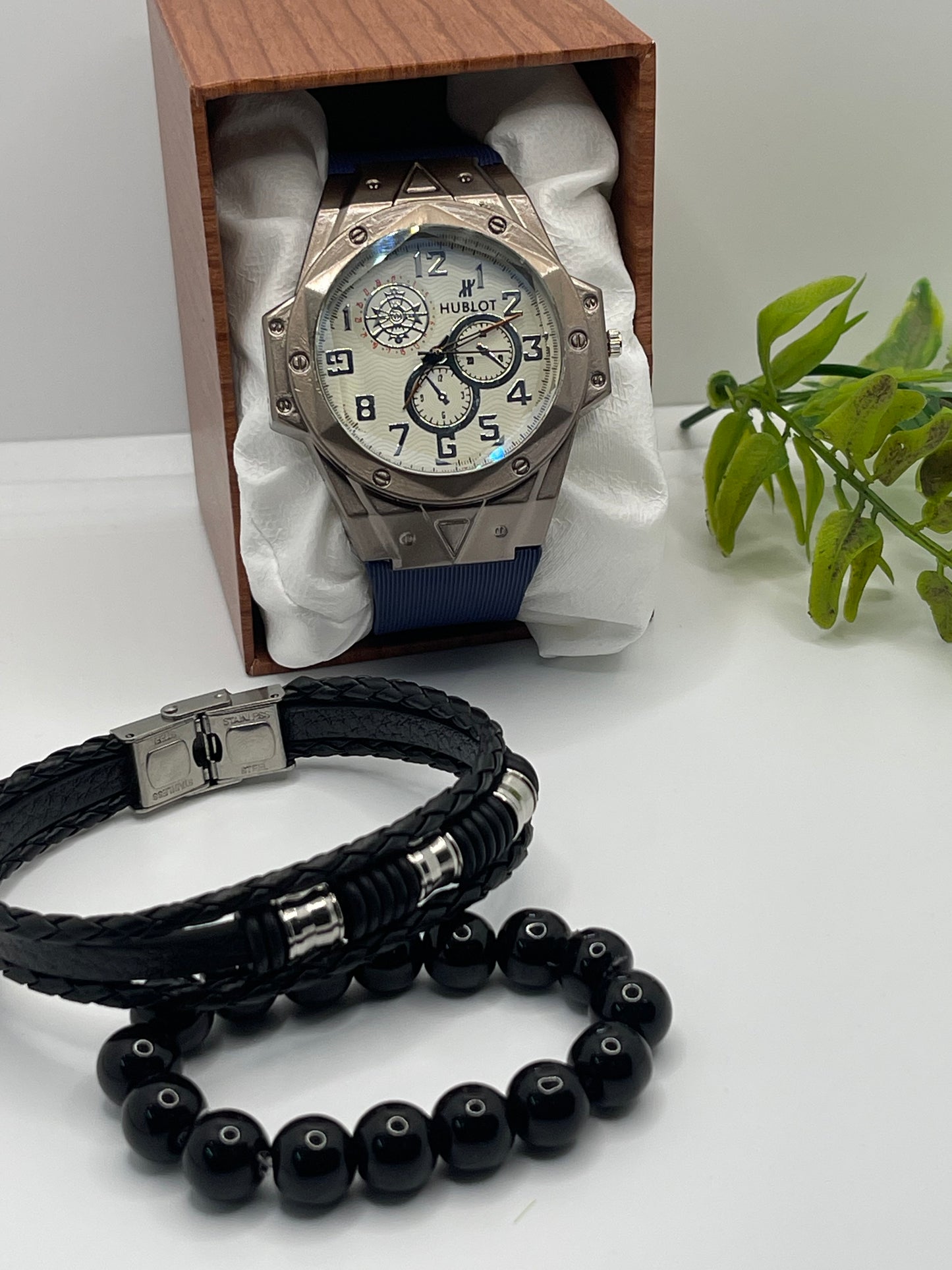 HB WHITE DIAL WITH SUBDIALS IN BLUE STRAP ALONG WITH BRACELET