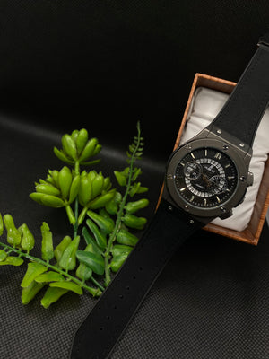 HB CLASSIC FUSION CHRONOGRAPH WITH DATE IN BLACK STRAP