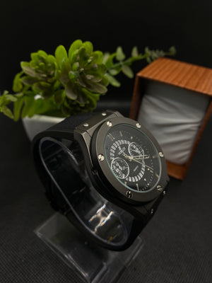 HB CLASSIC FUSION CHRONOGRAPH WITH DATE IN BLACK STRAP