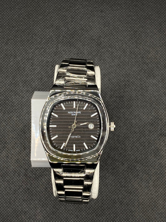 PP NAUTILUS HERITAGE IN BLACK DIAL WITH DATE