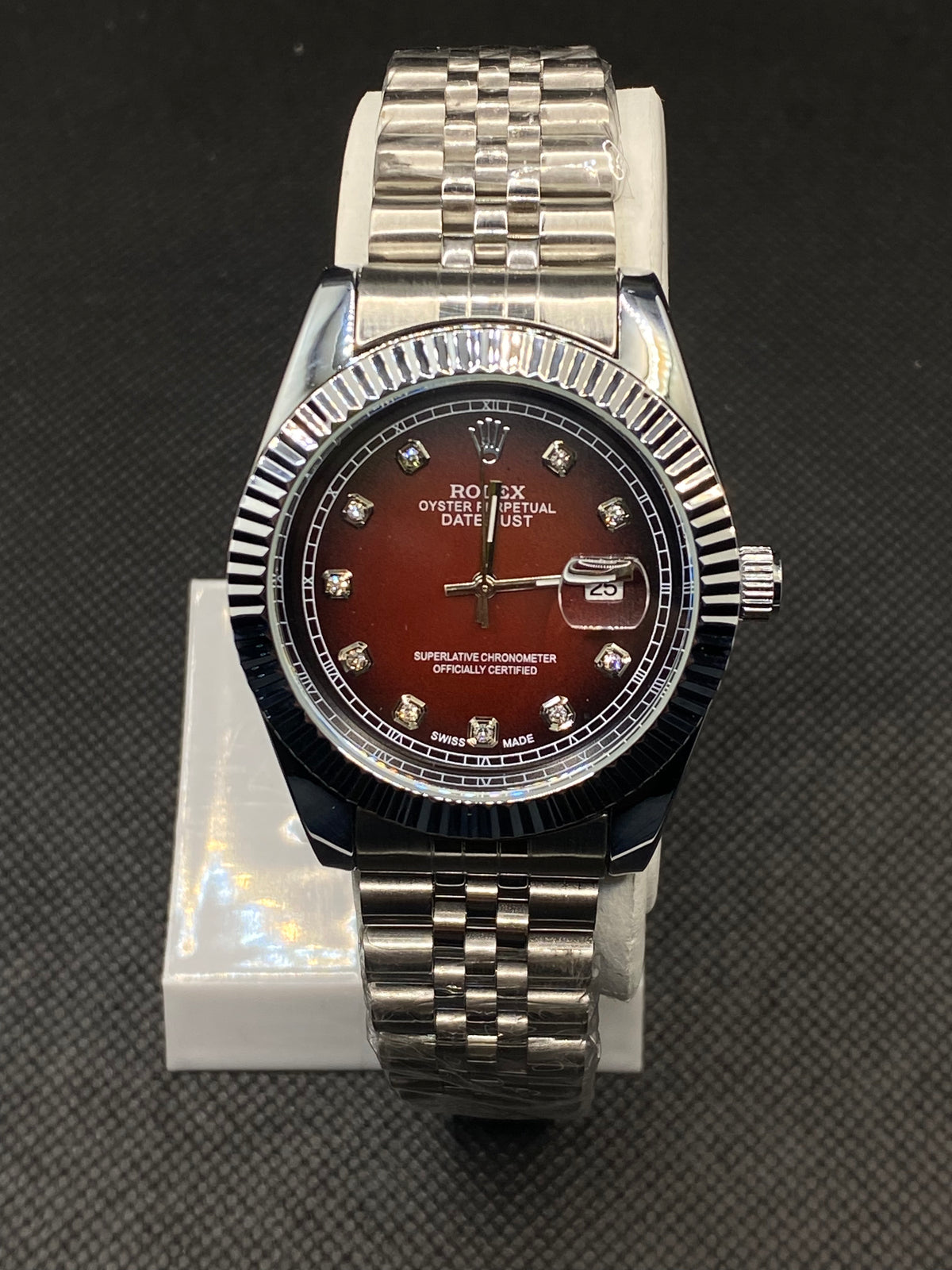 RLX OYSTER PERPETUAL RED DIAL WITH DATE STAINLESS STEEL STRAP
